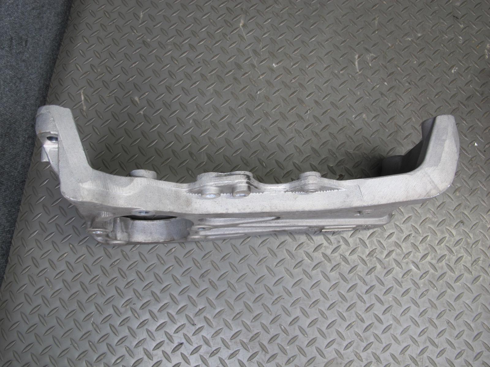 2017-2020 MASERATI LEVANTE 3L ENGINE TRANSMISSION MOUNT BRACKET CROSSMEMBER SET