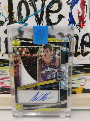 2022-23 Panini Spectra - Walker Kessler Patch Auto #207 /49