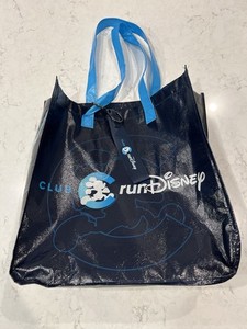 New Club RunDisney Run Disney Navy Blue Reusable Tote Bag Purse Lanyard Keychain