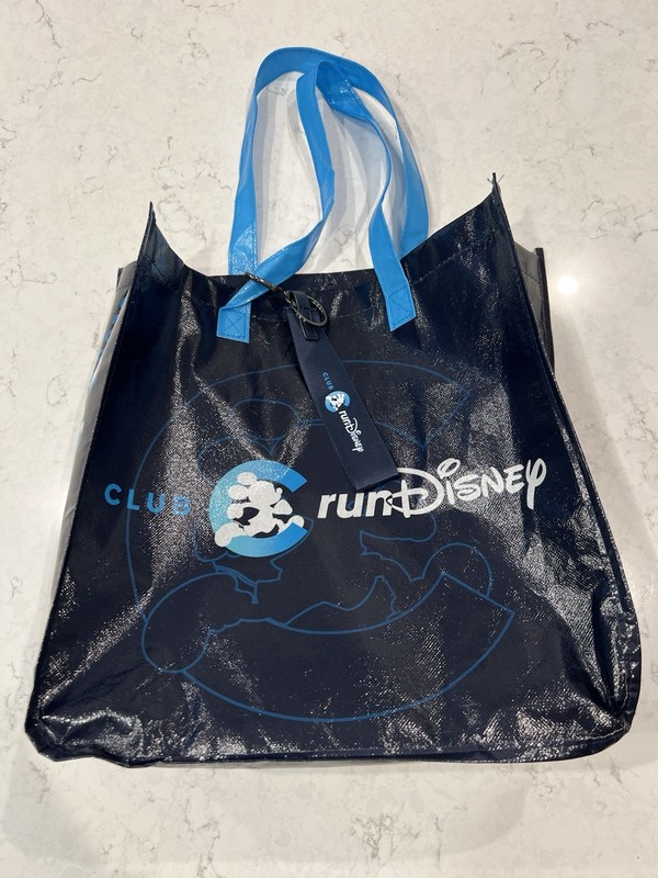 New Club RunDisney Run Disney Navy Blue Reusable Tote Bag Purse Lanyard Keychain