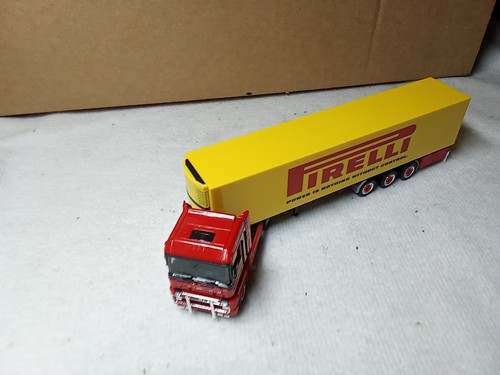 M66 Herpa H0 1:87 Renault 'Pirelli' Reifen Lkw Koffersattelzug - Picture 4 of 20