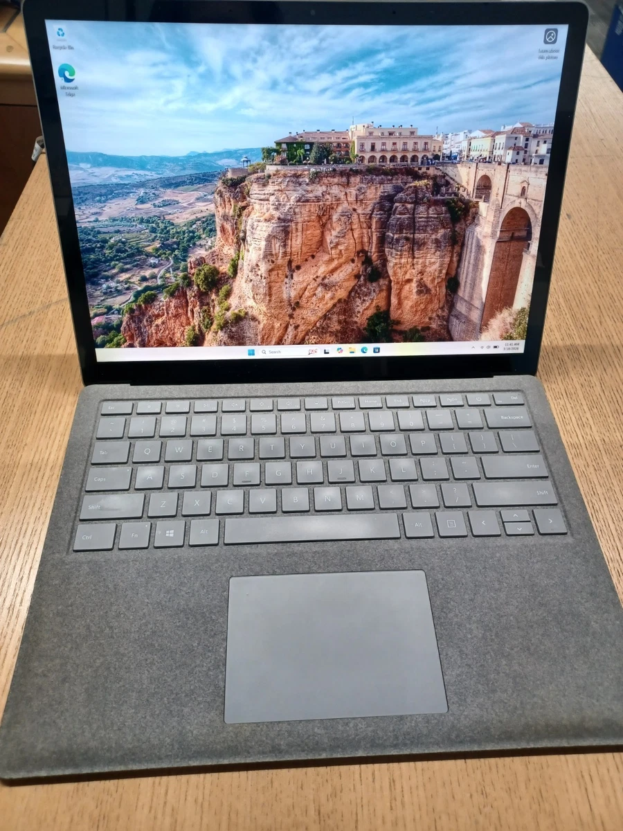 Microsoft Surface Laptop Intel Core i5 7th Gen. 8 GB RAM PC