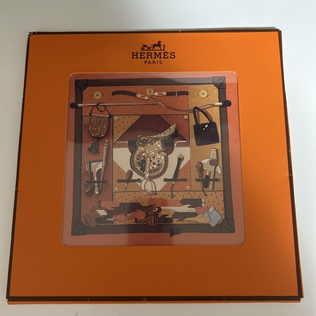 Hermes Carré silk scarf unworn pristine condition