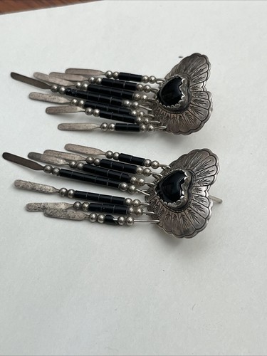 Native American Heart Shaped Onyx QT Sterling QUAC (New Mexico) Dangle Earrings - Picture 4 of 14