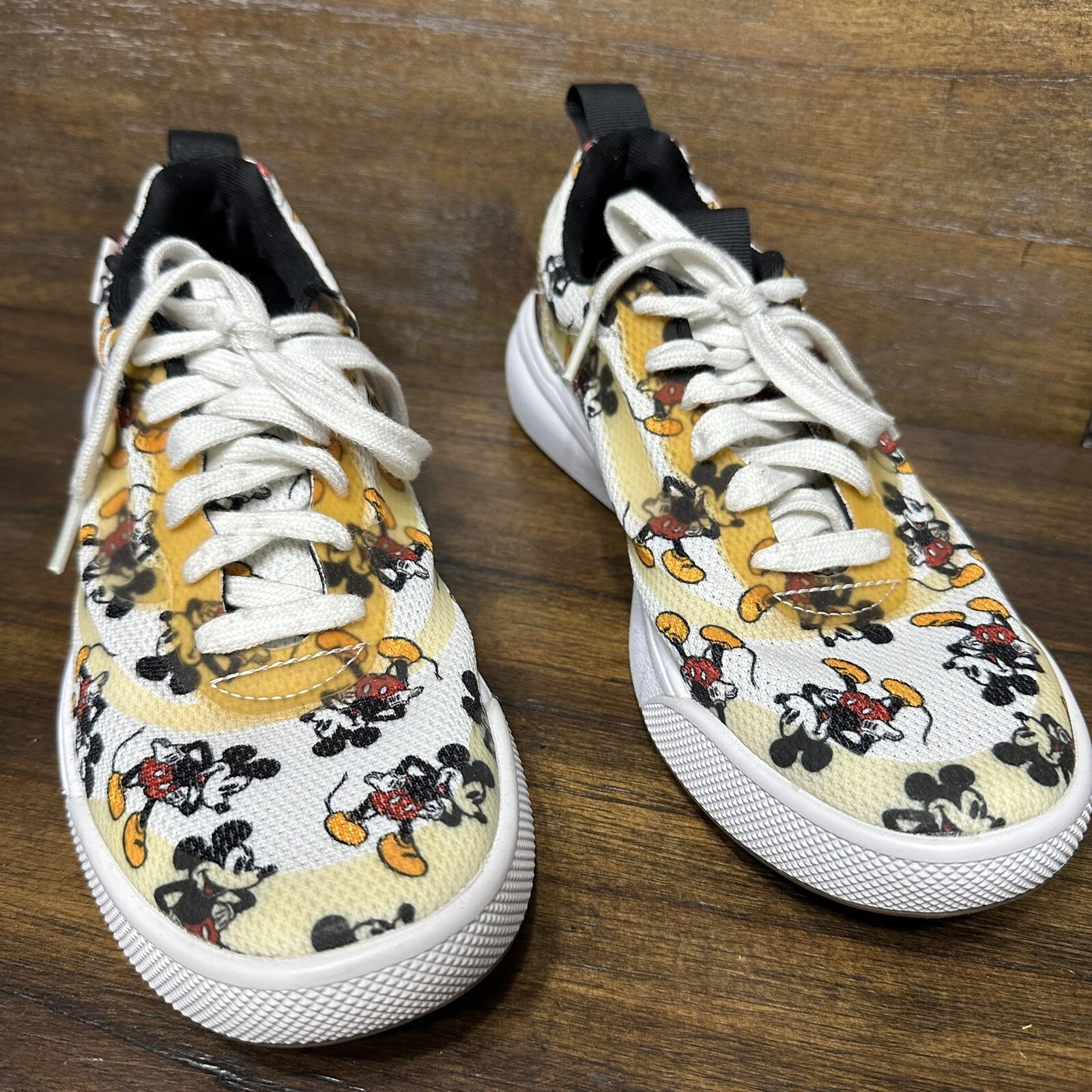 Vans UltraRange Rapid-Weld Disney Shoes Mickey Mouse M W