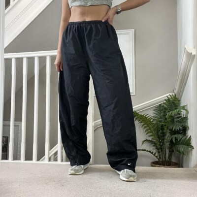 VTG Nike Oversized Fit Tracksuit Windpants Track-pants Size