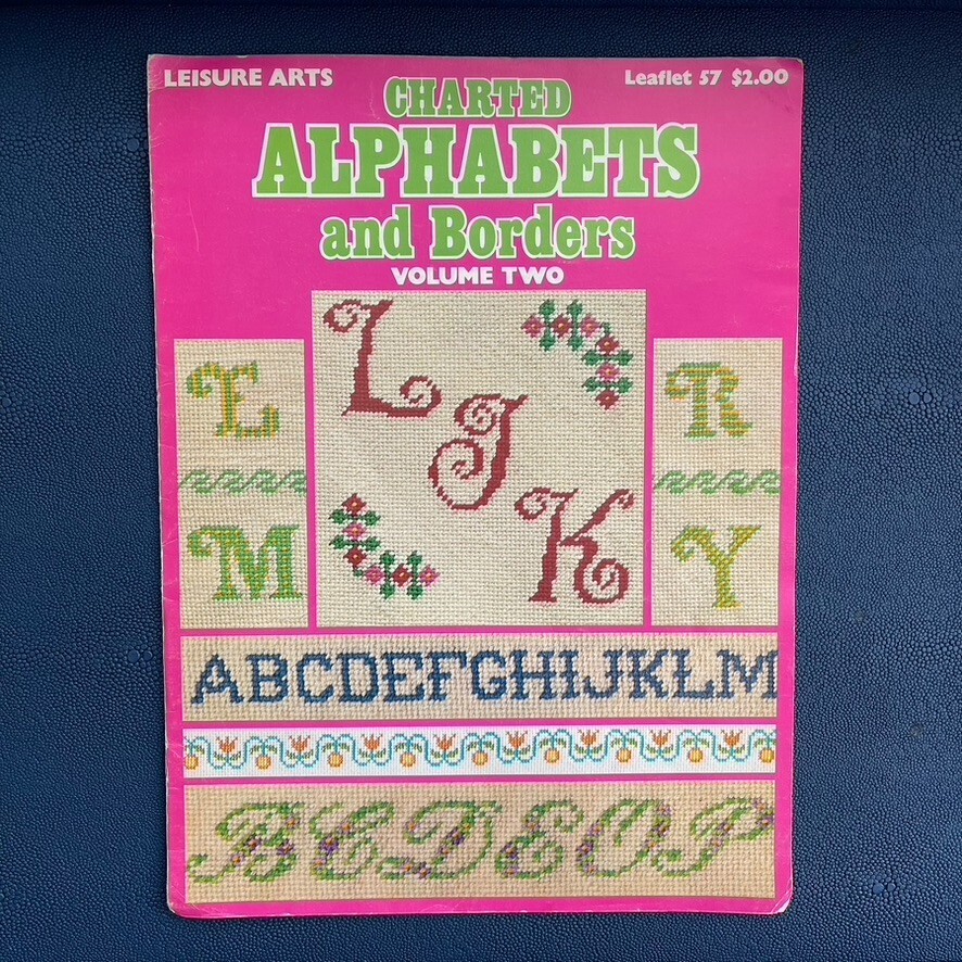 Rest&Recreation☆LOGO PATTERN TUBE TOP(3color) Vintage 1975 Leisure Arts Charted Alphabets and Borders