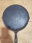 Griswold #12 Skillet, Heat Ring, Small Logo 719B Sits Flat, No Chips, No Cracks