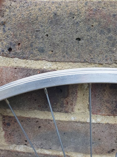 700c Front Wheel. Alloy Rim & Hub. Quick Release. N.O.S. - Picture 5 of 8