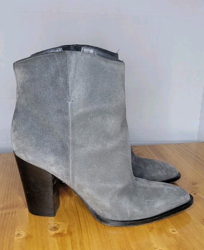 Women's VINCE "Erving" Charcoal Gray Suede Ankle Bootie Size 8.5M Boot - Picture 1 of 13