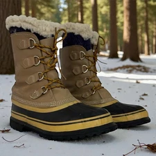 Sorel Caribou Snow Boots Men's 9 Beige Waterproof Leather Upper Rubber Toe Laced