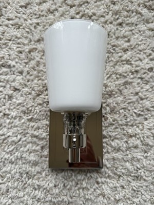 Visual Comfort Thomas O Brien Bryant Single Bath Sconce Polish Nickel 2152PN-WG
