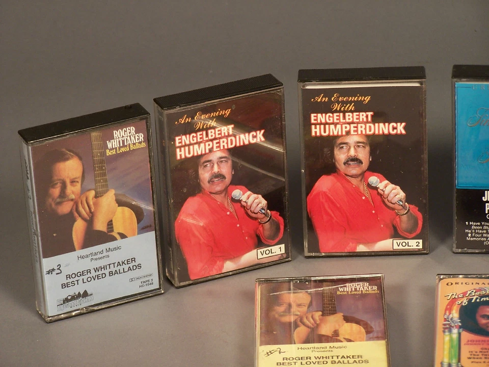Johnny Mathis, Humperdinck, Dorsey, Reeves & Cline, Whittaker Cassettes Foto 2 de 4