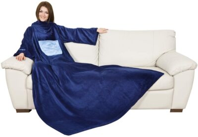 Kanguru Deluxe Fleece Kuscheldecke mit Ärmeln und Brusttasche ''Midnight'' 140x210