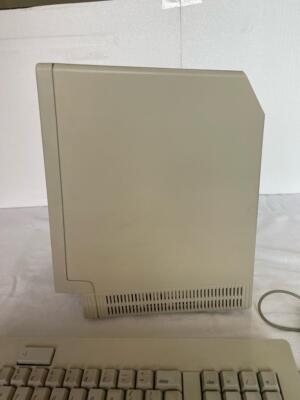 Vintge Apple Macintosh SE Dual 800K Floppy Computer M5010 WORKING