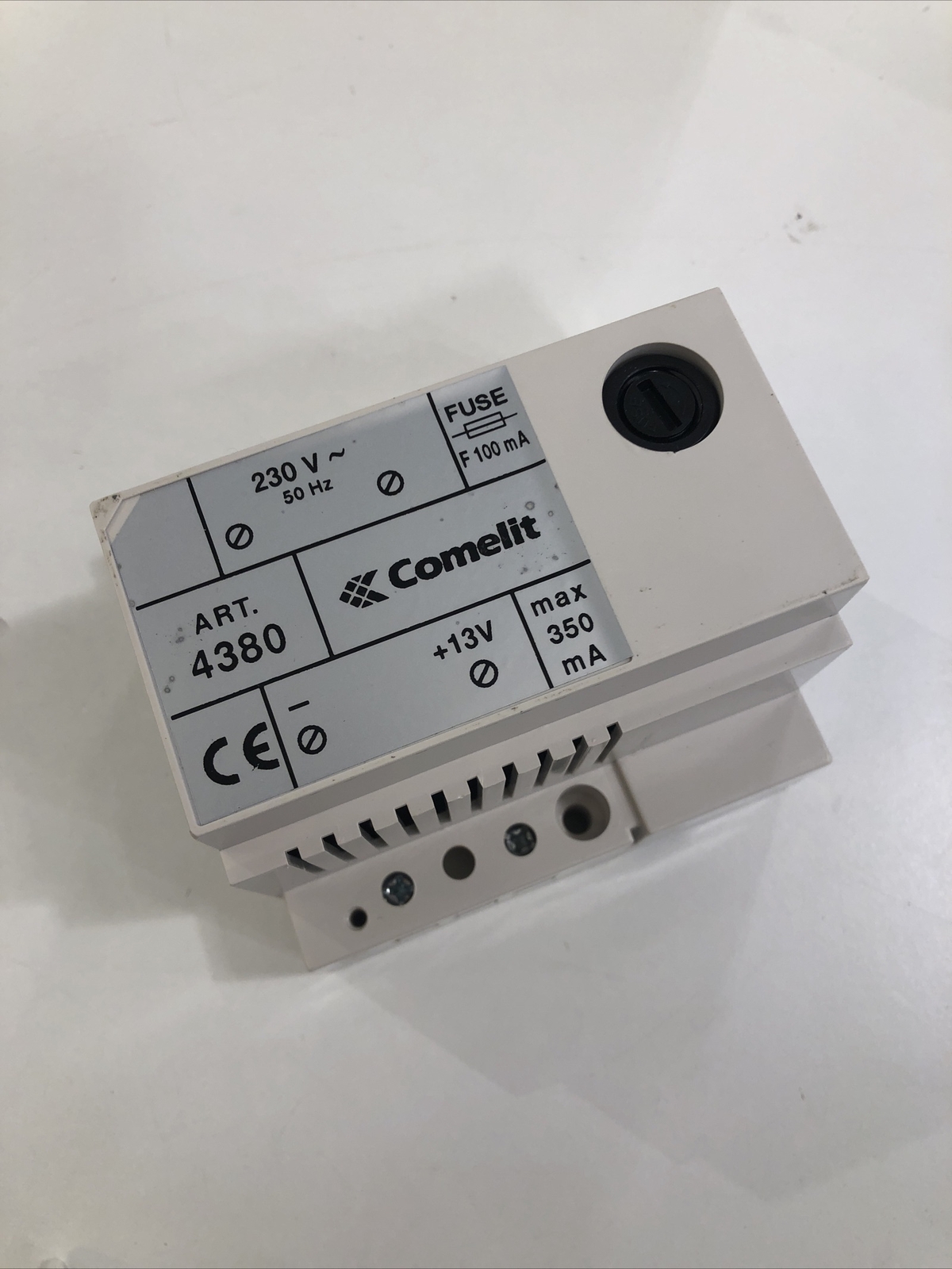 4380 Comelit - ALIMENTATORE GUIDA DIN INGRESSO 230VAC