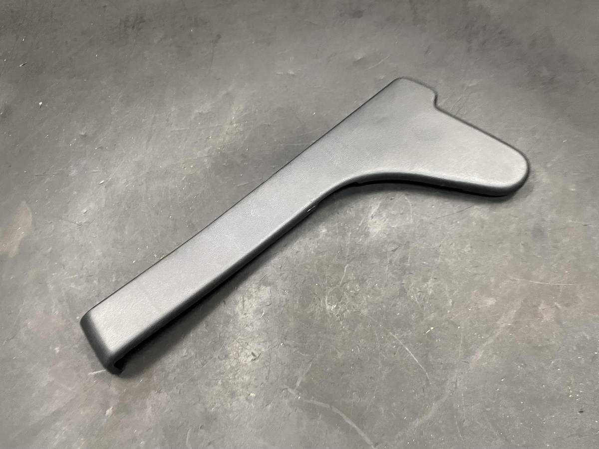 オーダー 2nd Row Rear Left Seat Inner Cover 2019 Honda Pilot LX 81754-TZ5
