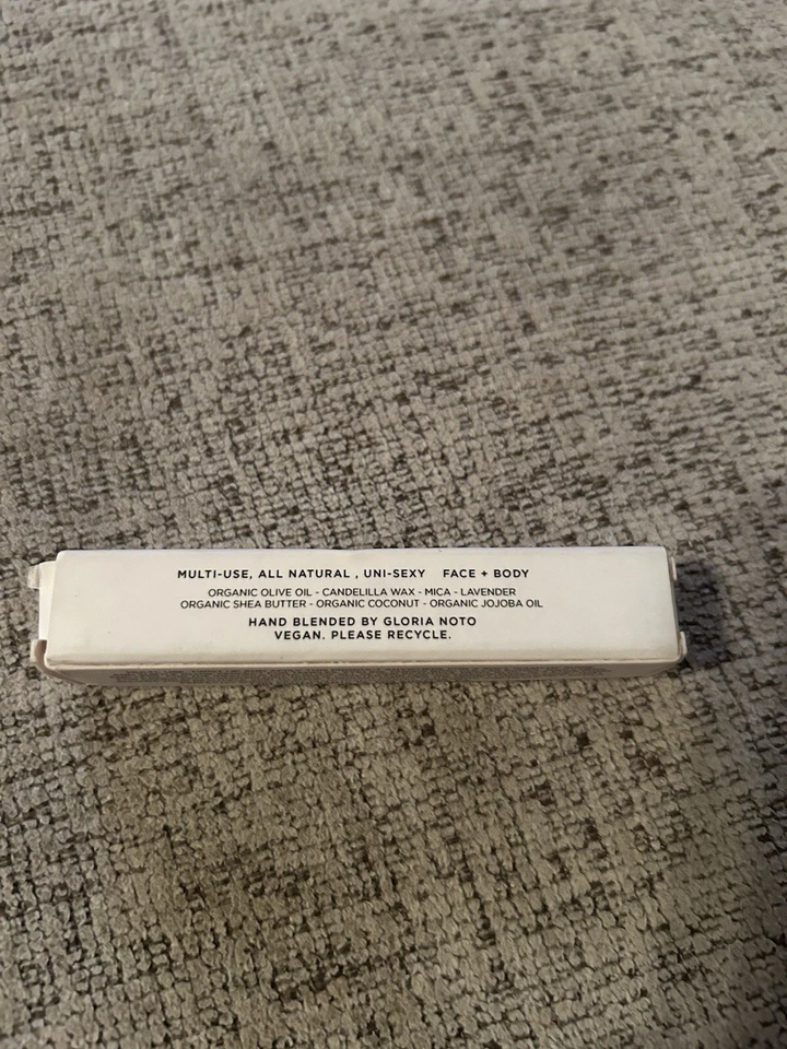 NOTO Botanics - Organic Hydra Highlighter Stick (Face + Body) Natural .07 Oz - Image 2 of 3