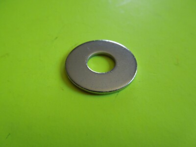 1 NOS OEM Harley Davidson 25/64