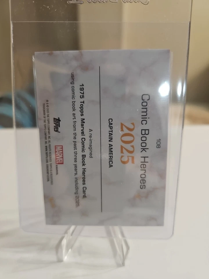 Cómic Topps Marvel Heroes Capitán América #108 2025 rojo 5/5 Foto 2 de 2