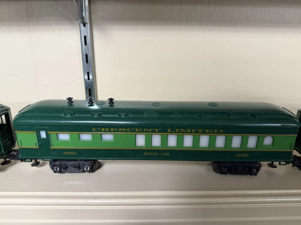 Lionel O GAUGE Crescent 限量南方照明乘客 6 辆汽车套装 — 第 4/4 张图片