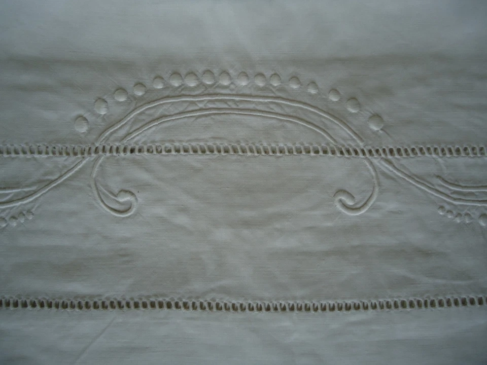 BRODERIE JOURS MONOGRAMME MG TISSU LIN LINGE ANCIEN - Photo 2/2