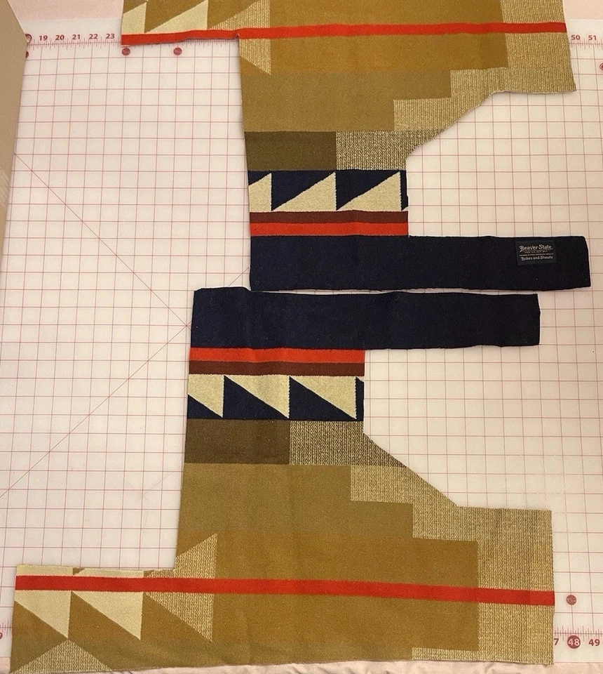 New Pendleton Wool blanket fabric remnants - Medicine Bow - appx 2.8 lb. - Image 3 of 4