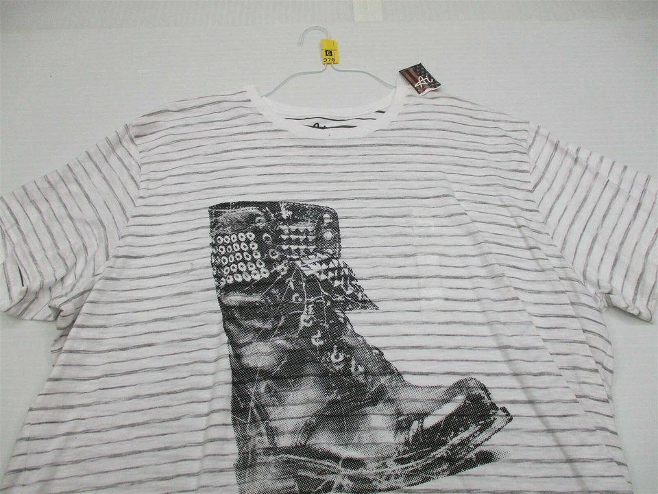 new AMERICAN IDOL Men's Size XXL Casual 100% Cotton White Striped Shirt - Image 2 of 4