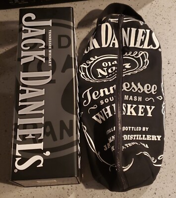 Jack Daniels Old #7 Tennessee Whiskey Lot Of 2 Insulated Tote & Tin Box Case. 