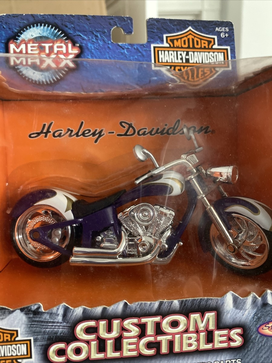 Lot of 2 - 2001 Metal Maxx Harley-Davidson Motorcycles Custom