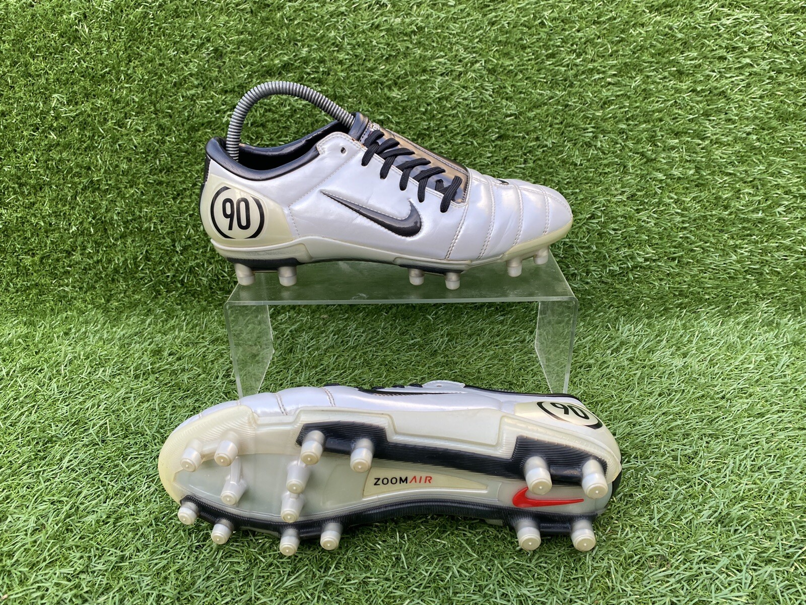 nike air zoom t90 iii