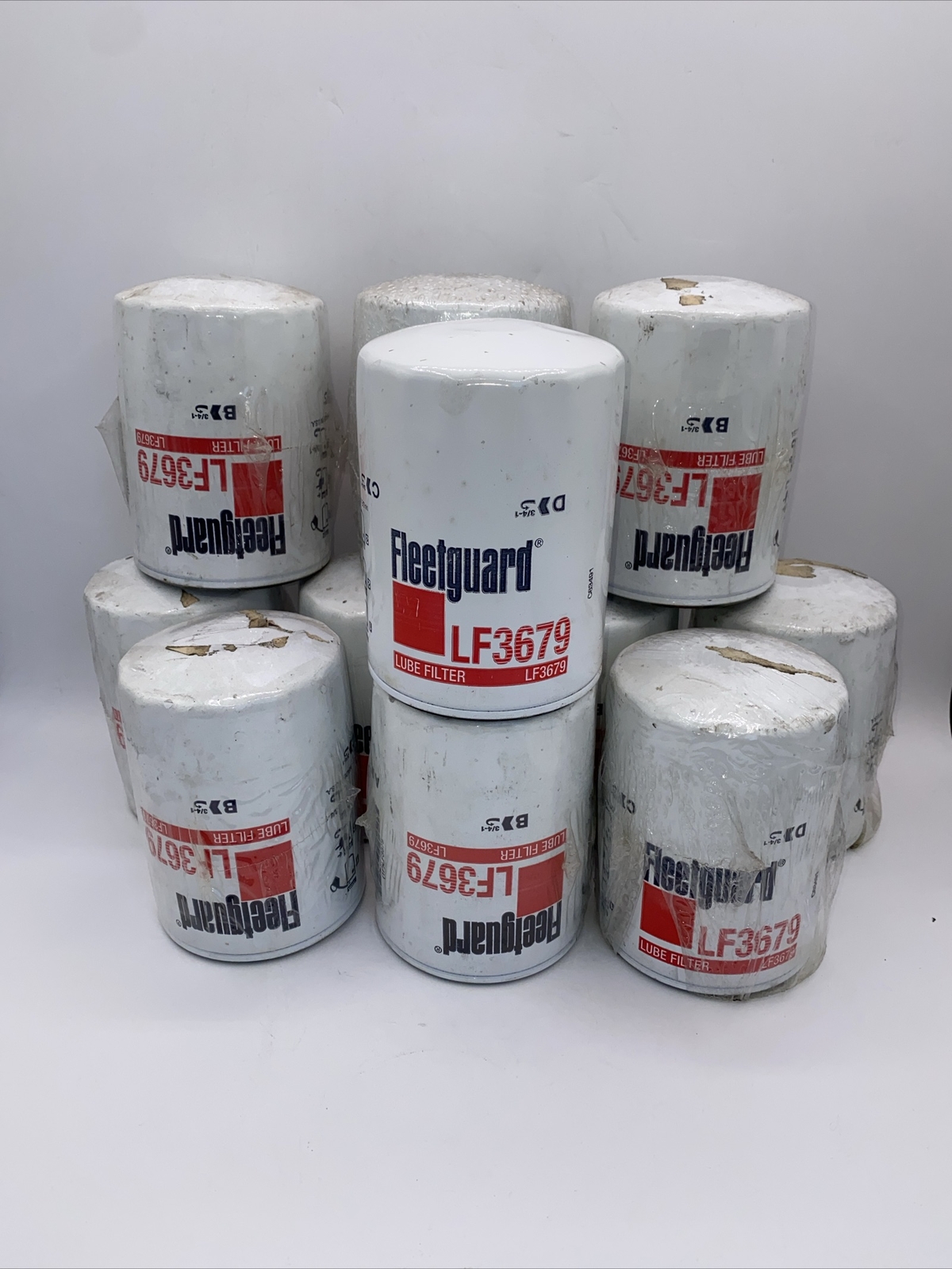 Case of 11 Genuine Fleetguard LF3679 Engine Oil Filter, Free Shipping!
