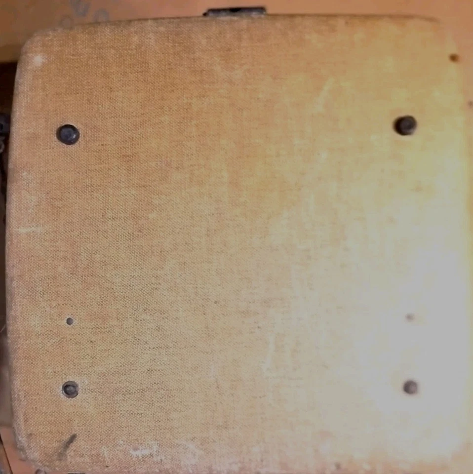 Máquina de escribir portátil manual ROYAL Quiet Deluxe vintage años 50 con estuche Foto 2 de 4