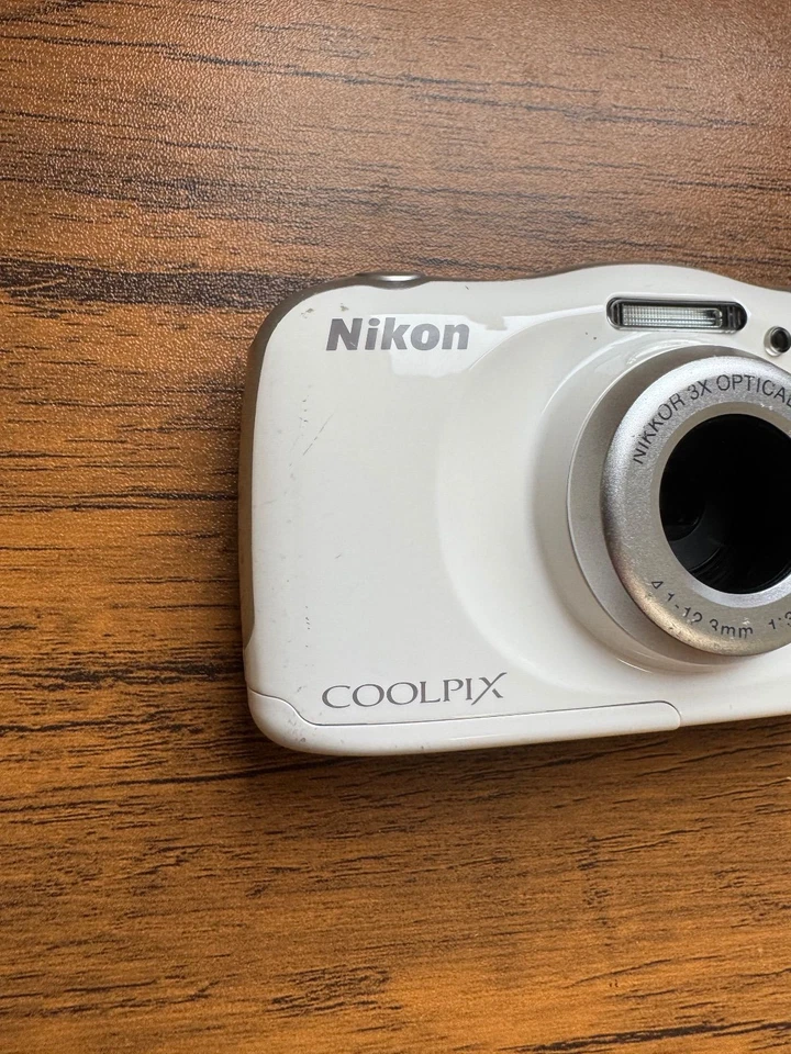 Nikon COOLPIX W150 White Digital Camera 13.2MP 3x Zoom Wi-Fi Bluetooth Full HD - Image 2 of 4