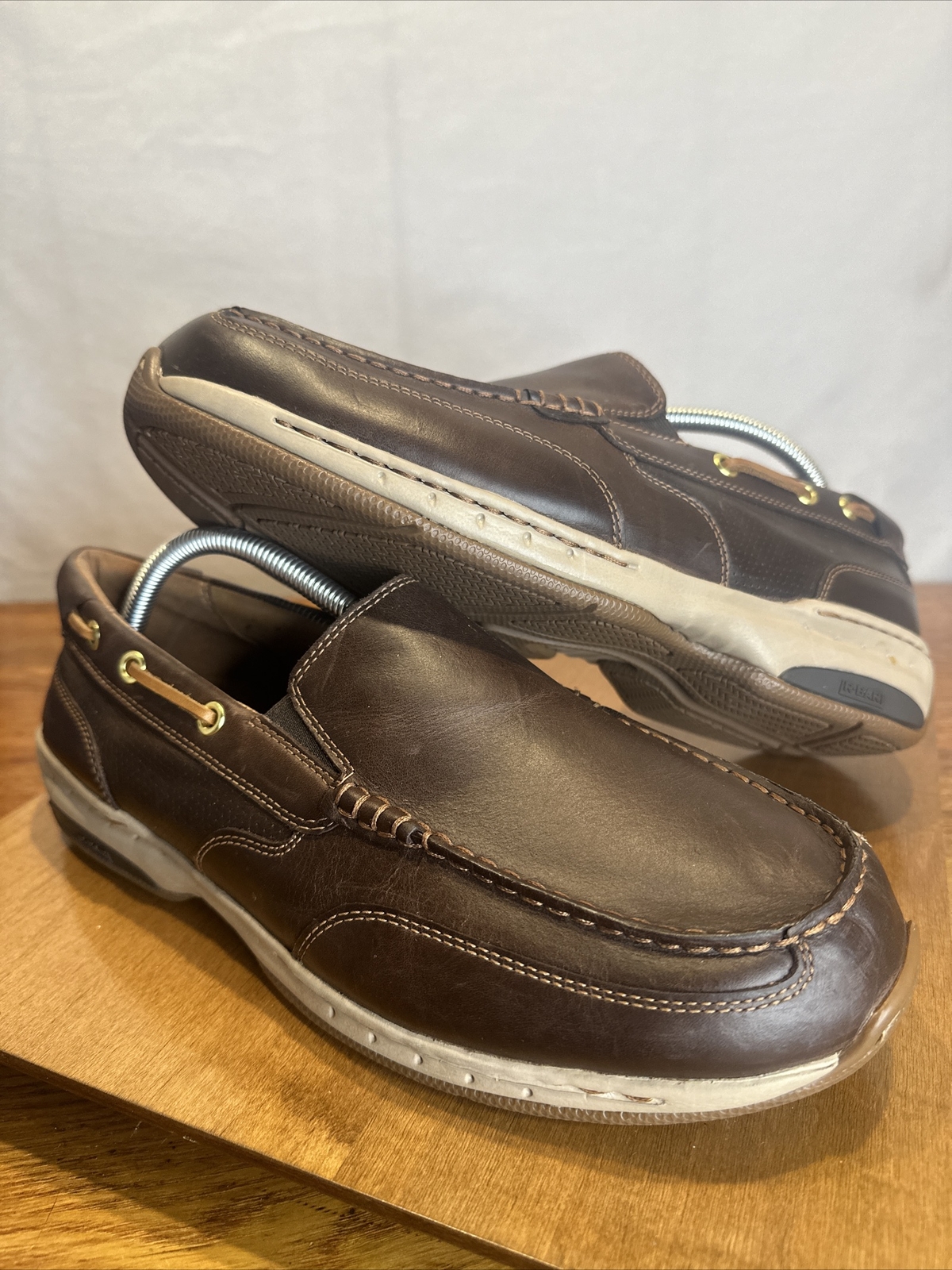 dunham waterford slip on