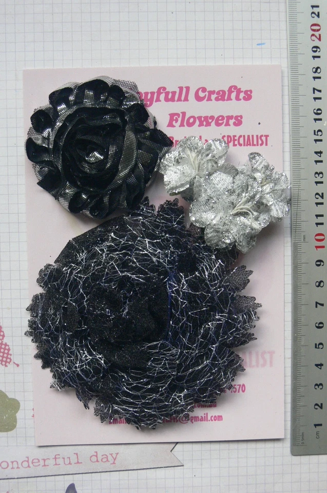 BLACK & SILVER Fabric Lace Organza Sparkle 5 Pk Flower Mix 35-100mm Z4 C NJC — 第 4/4 张图片
