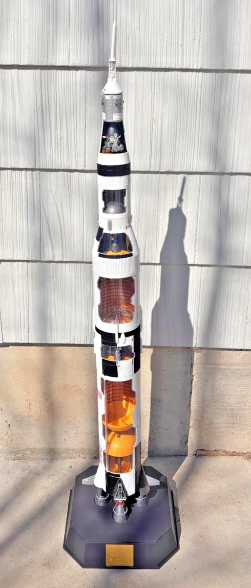Famemaster 4D-Vision Saturn V Rocket Model 1:100 Scale 26117 | eBay