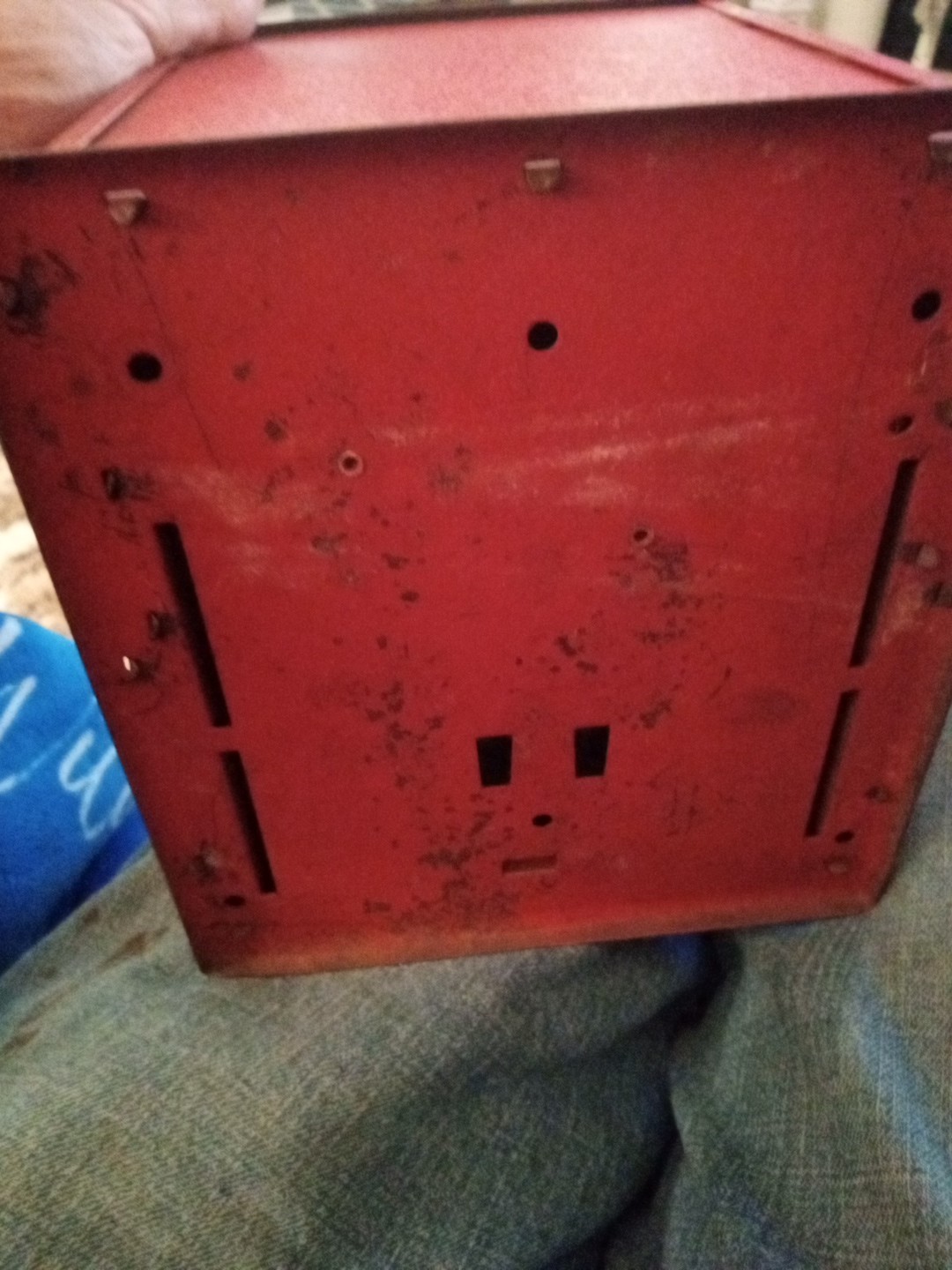 как выглядит Vintage 1950s Tom Thumb Toy Cash Register, Western Stamping Co. Red Metal фото