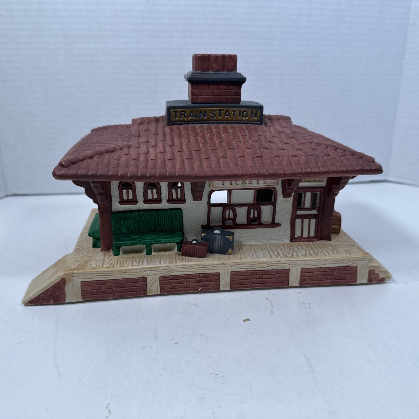 Picture 1 of 10