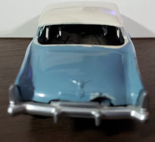 1954 Studebaker, Dealer Promo Friction Car, Light Blue and white - Picture 4 of 6