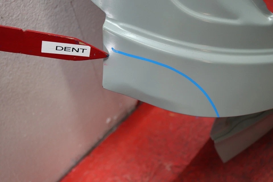 2018 2020 HYUNDAI ELANTRA GT REAR LIFTGATE SHELL OEM - Imagem 4 de 4