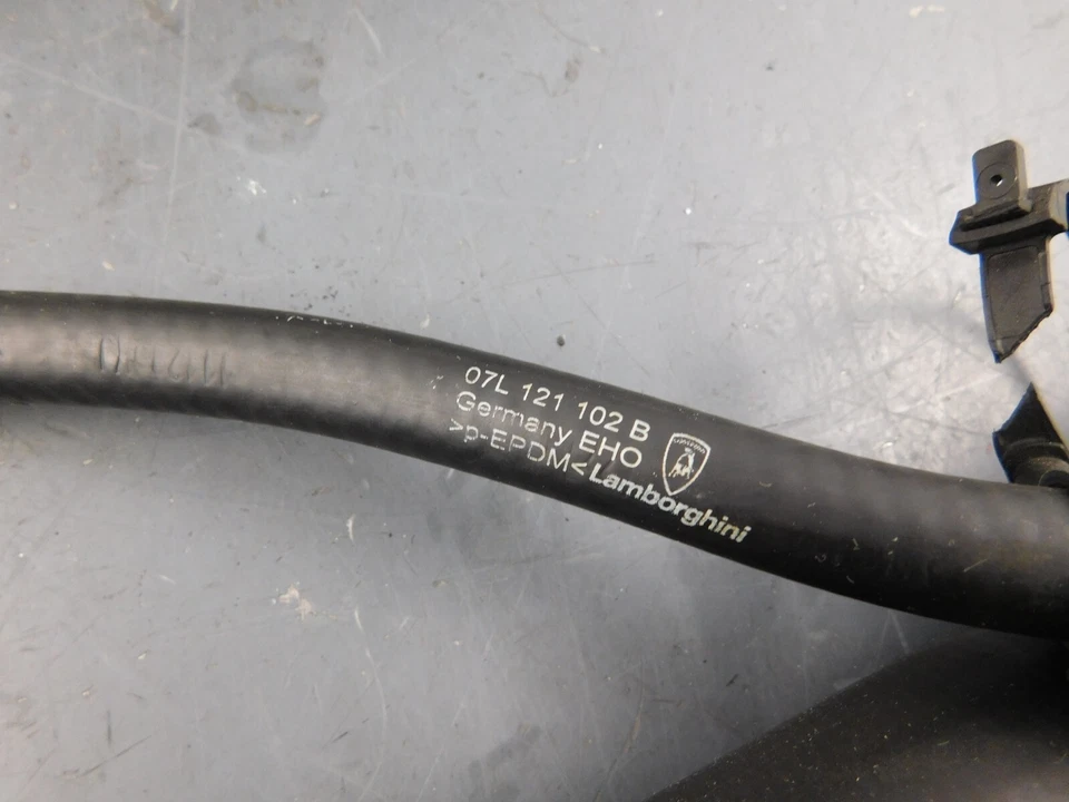 Mangueras de refrigerante de radiador Lamborghini Gallardo LP570-4 2011 Superleggera #0350 Z3 Foto 3 de 4