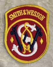 Smith Wesson Rifle/Pistol/Revolver/Gun/Hunting S W Embroidered Shield Patch VTG