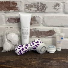 Clarisonic Mia 2 Sonic Cleansing System Kit Tool 2 Brush Heads 2 Face Washes