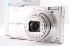 Nikon COOLPIX S6100 Gold 16,0 MP 7x fotocamera digitale con caricabatterie