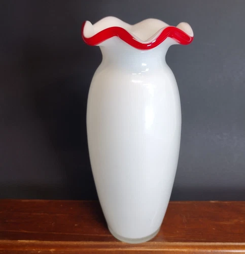 Ruffle Murano Vase  White Glass Red Ruffle Rim  Vintage 90s Stylish Retro