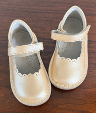 L amour Baby Girls Leather Mary Jane in Champagne Dress Shoes Size 2