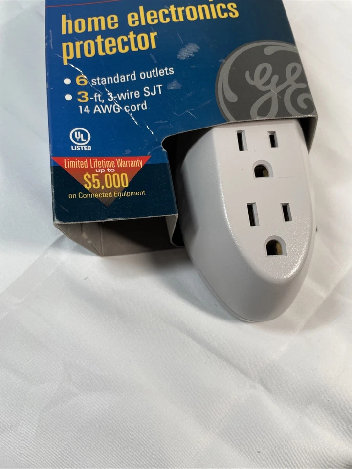 NEW GE SurgePro 6-Outlet Electronics Protector 312 Joules, 3-ft. 14 AWG 3-wire - Image 3 of 4