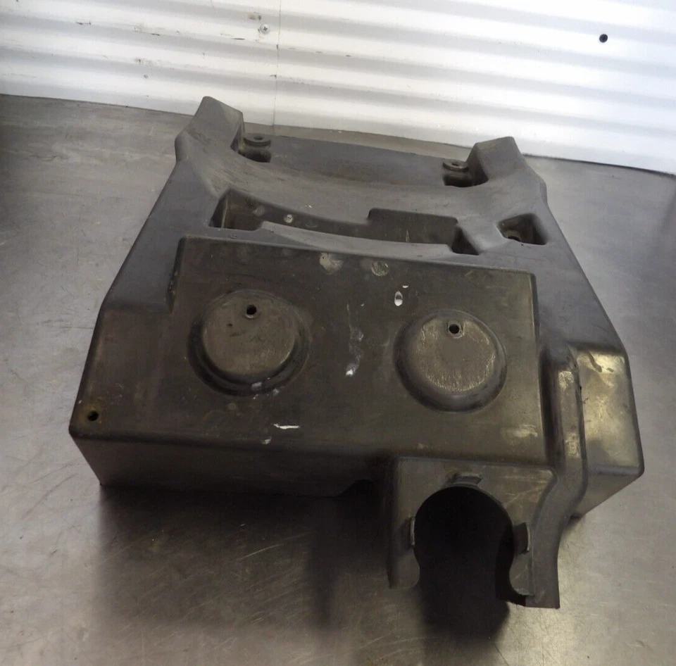 03-04 Kawasaki ZX6RR / Ninja ZX636 заднее крыло под лоток аккумулятора 35023-1600 - Изображение 2 из 3