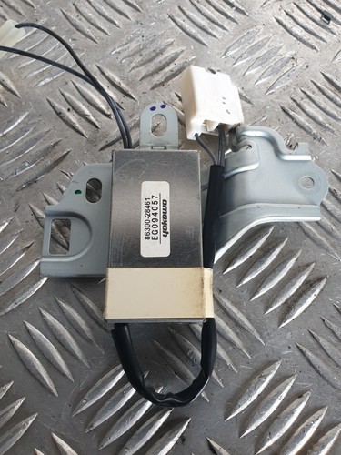 Toyota Estima Antennenverstärker Einheit 86300-28461 2010 Estima 2.4 Hybrid
